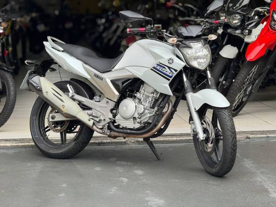 YAMAHA YS 250 FAZER 